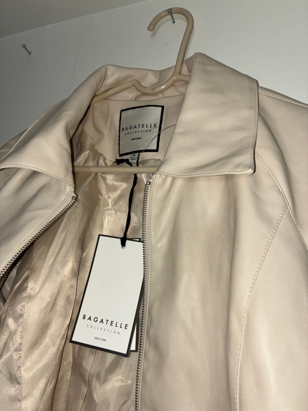 NWT Bagatelle Cream Faux Leather Zip Jacket XL - Picture 4 of 5